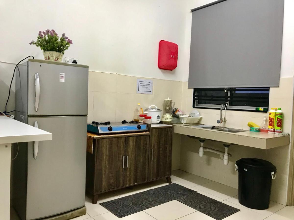 D'Q Putra Homestay Melaka Unit Miqa Zewnętrze zdjęcie